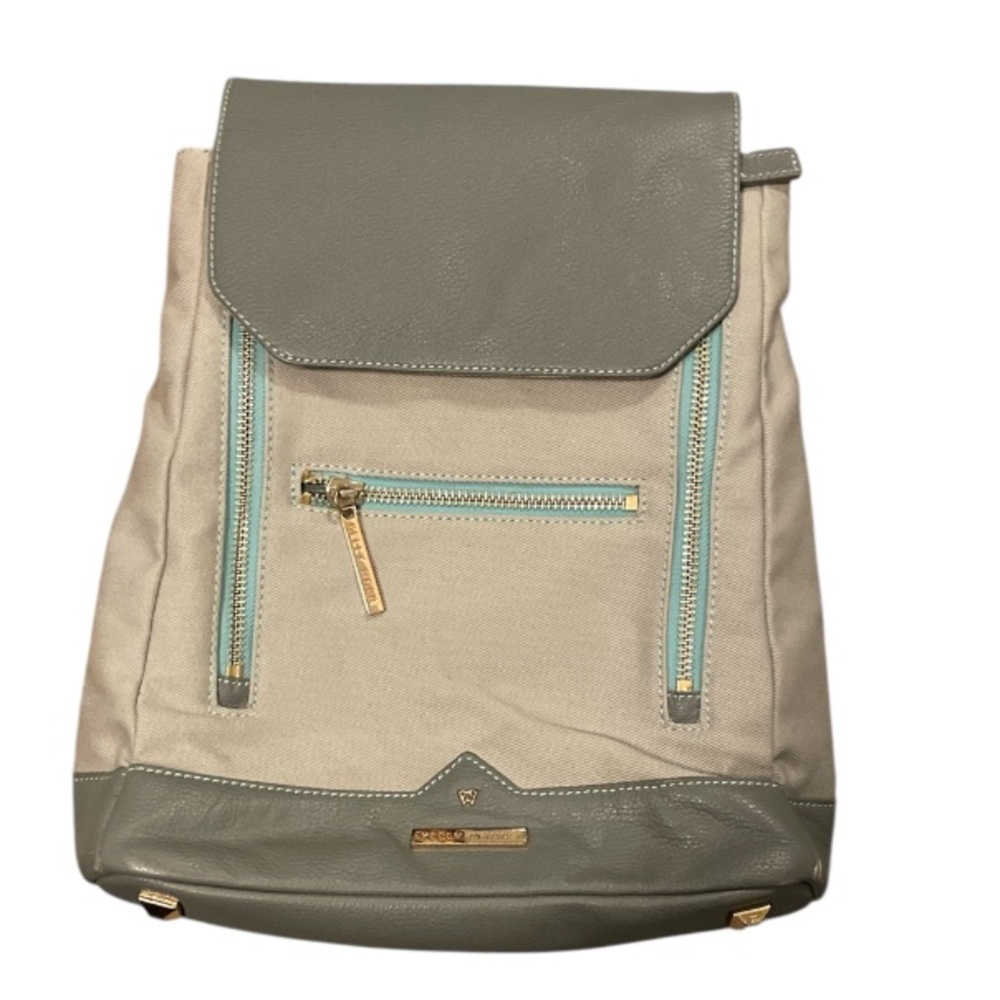 Kelly Wynne Backpack - Picture 6 of 9